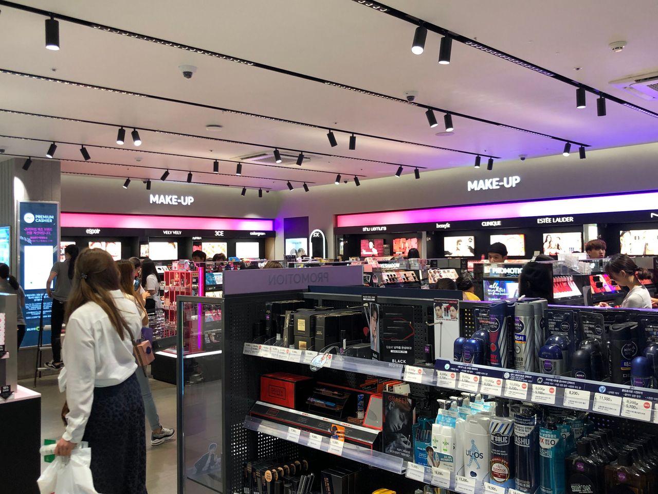 Creatrip Visit To Olive Young Myeongdong Flagship Store Seoul/Korea